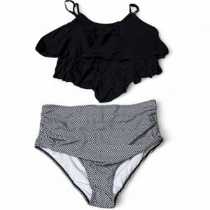 NWT From Amazon Adisputent Black And White Striped 2 Piece Swimwear Set XL